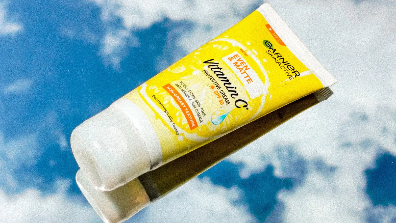 What a Dermatologist Actually Checks Before Recommending Vitamin C for Dark Spots