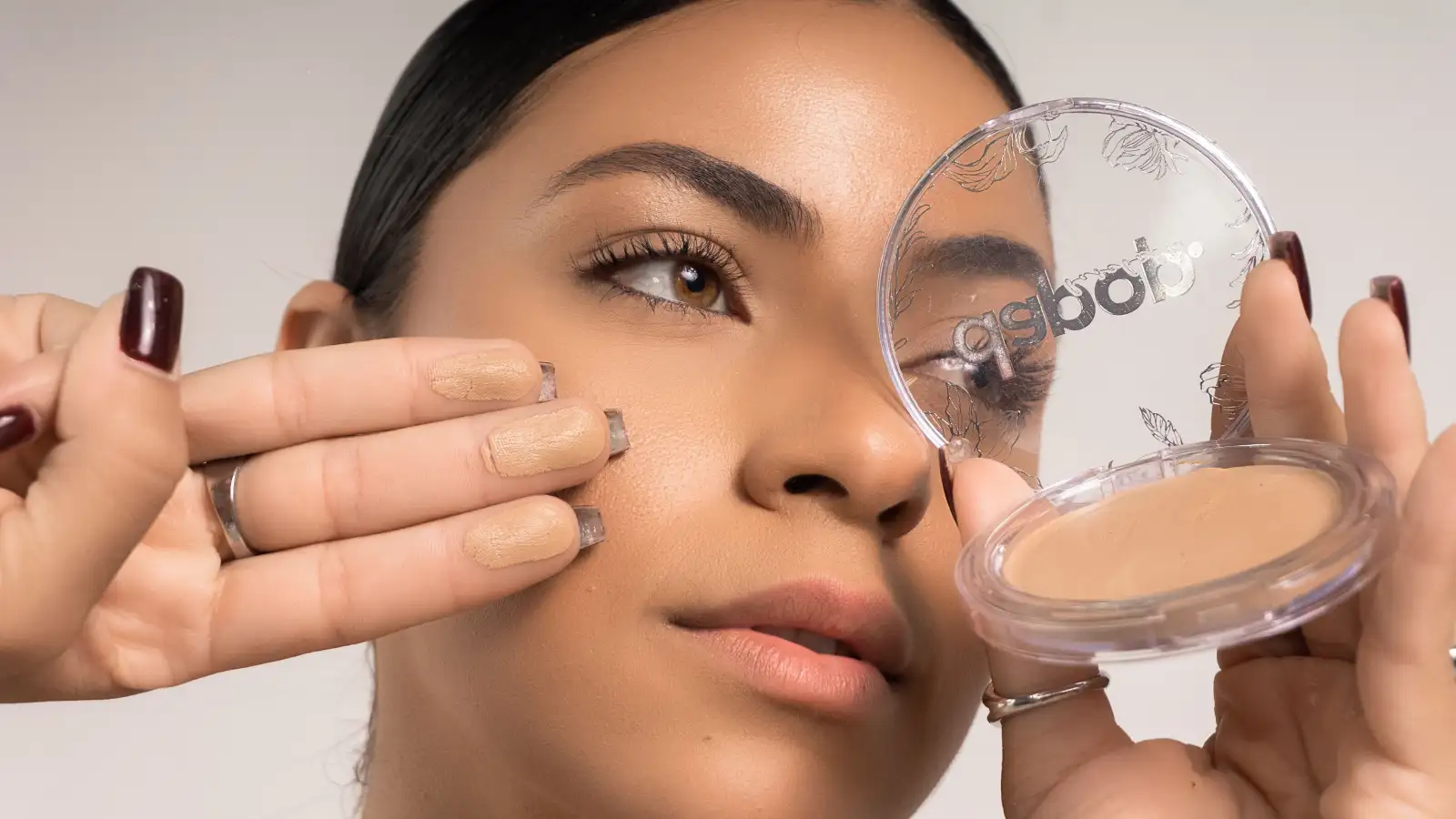 Why Foundation Breaks Up on Mature Dry Skin by Midday
