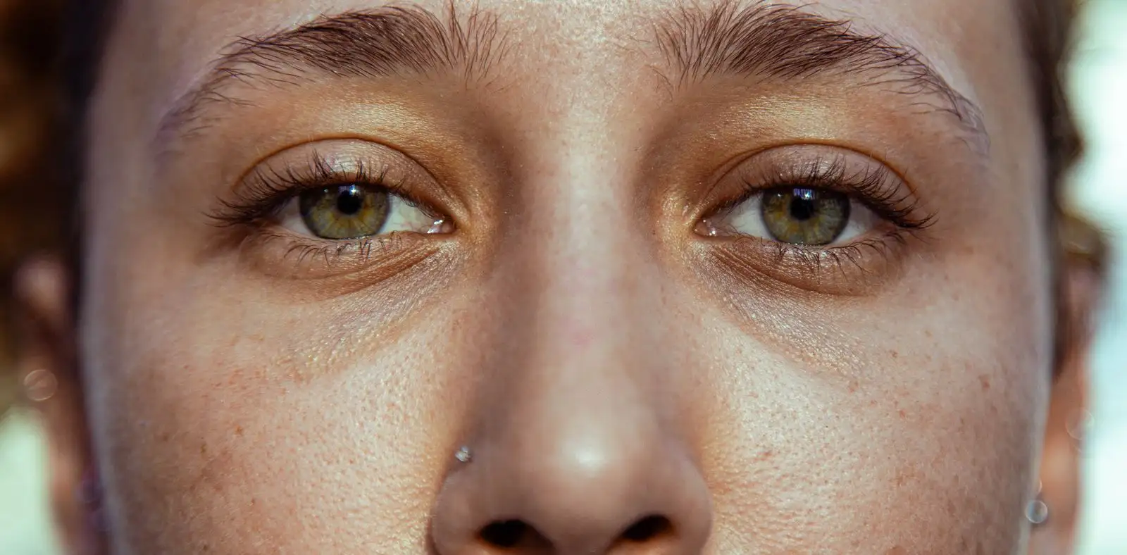 Is Your Setting Powder Making Your Pores Look Worse?