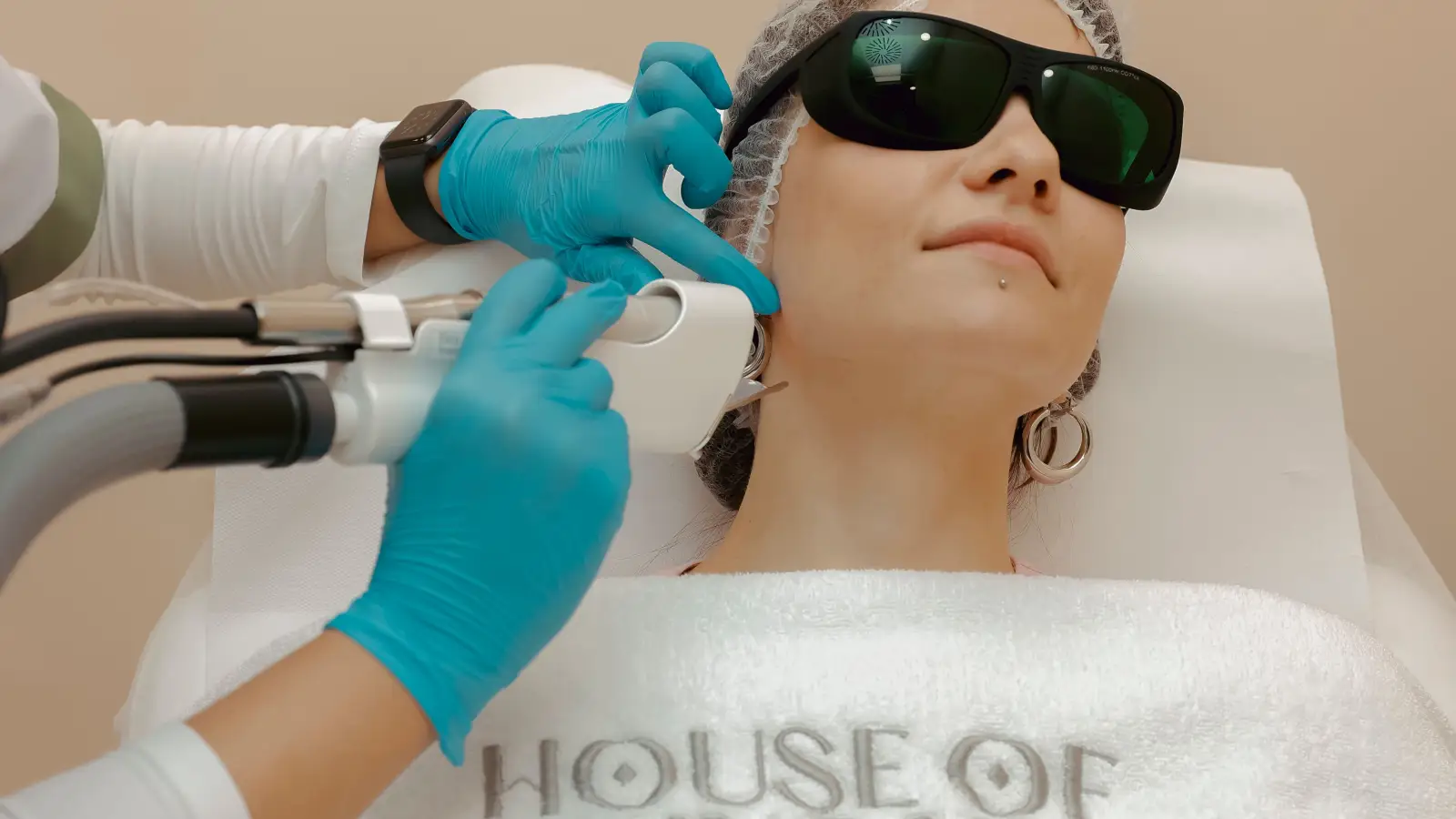 7 Days of Laser Downtime: A Day-by-Day Healing Calendar